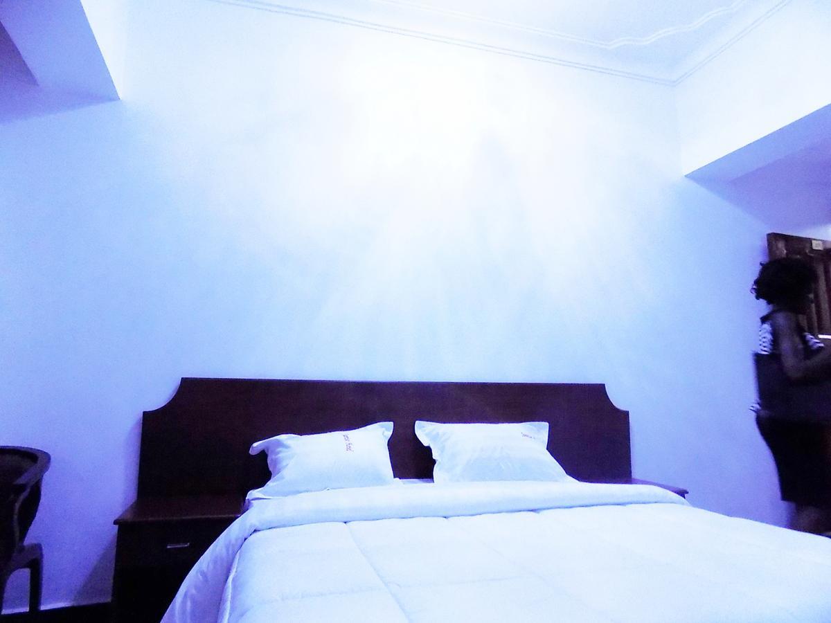 Sunrise Hotel Kampala Exteriör bild