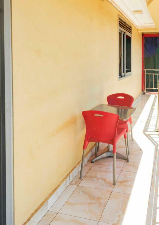 Sunrise Hotel Kampala Exteriör bild